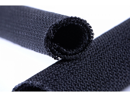 Gestrickter, selbstschließender Wickelschlauch