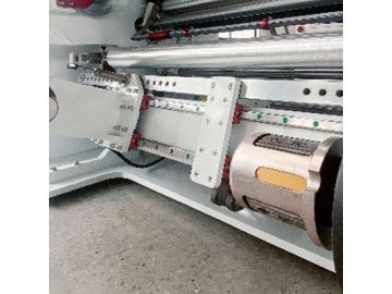 LRF-T Rollenschneider/ Schneidemaschine für flexible Schutzfilme/ Folien