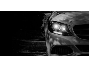 Autoscheinwerfer (Abblendlicht, Fernlicht) Autolicht, Fahrzeugbeleuchtung, Auto Ersatzteile, Fahrzeugteile