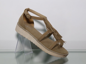 Sandalen mit dicker Sohle